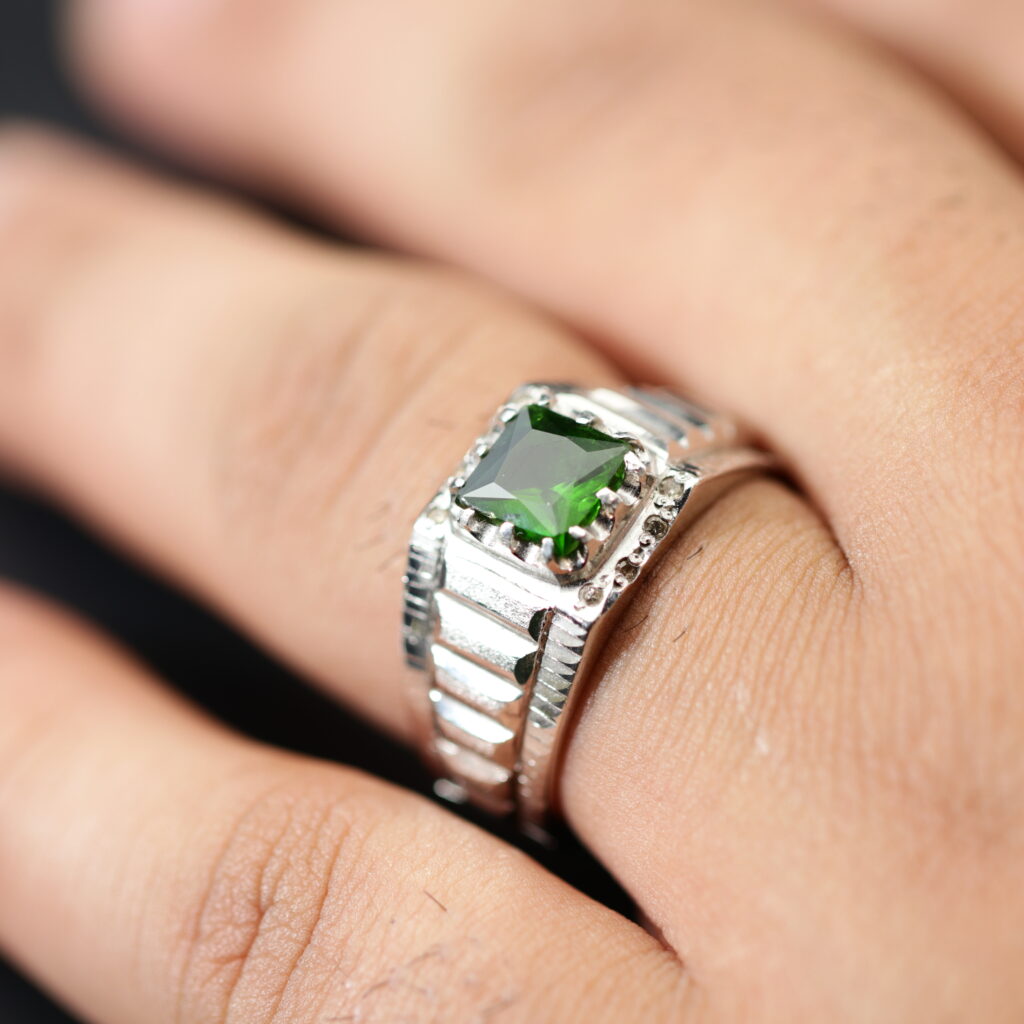 انگشتر مردانه نقره دیوپساید A+ کد 12660 — تصویر ۲